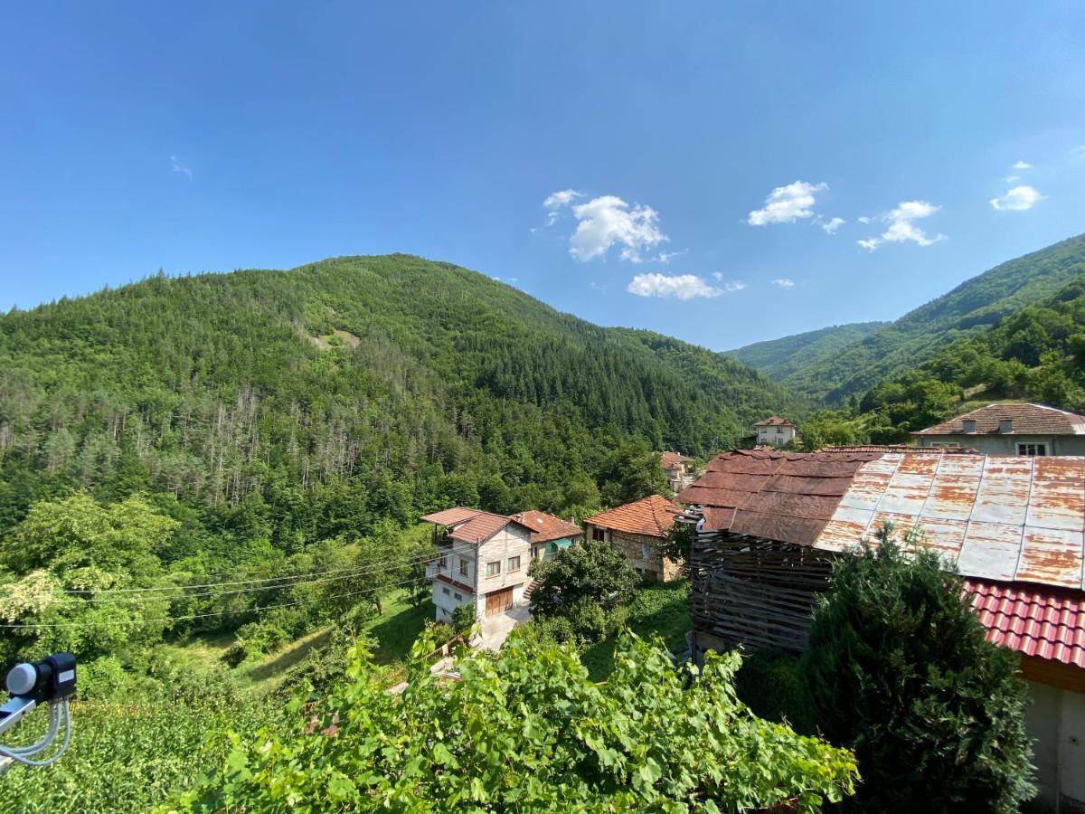 Къща За Гости Хаджиевата Къща Villa Smolyan Exterior photo